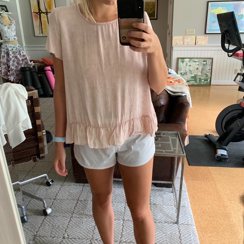 NWOT NYTT Pink Ruffle Tie Dye Top